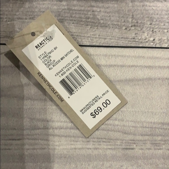 Reaction Kenneth Cole Black Mini Satchel - Picture 3 of 10